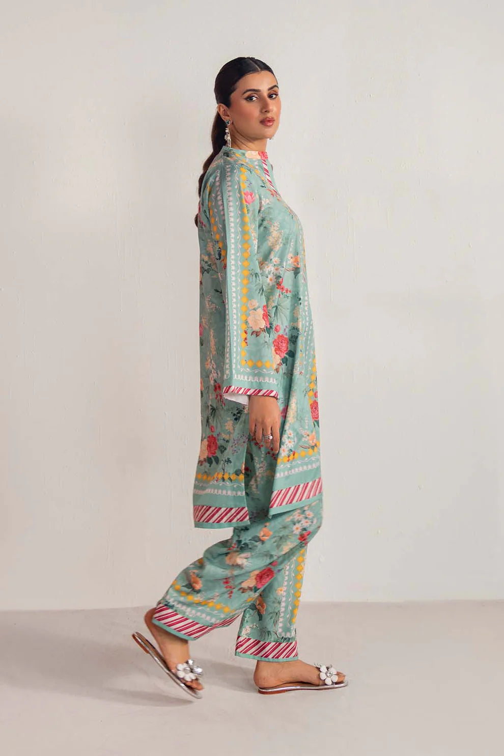 Aayra Silk 2 PC