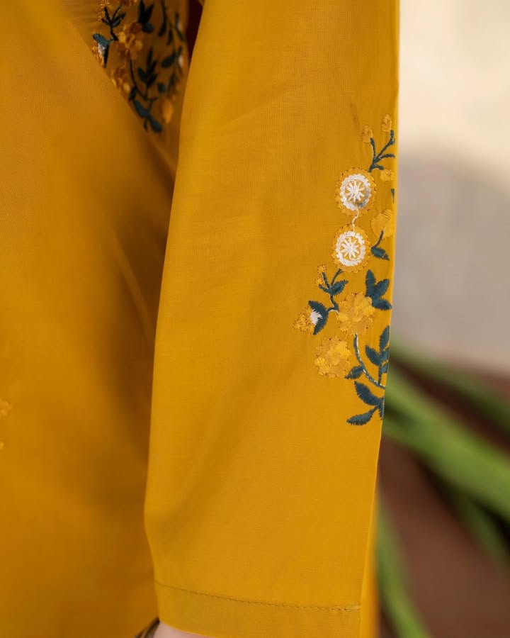 MUSTARD HILL 3PC STITCHED